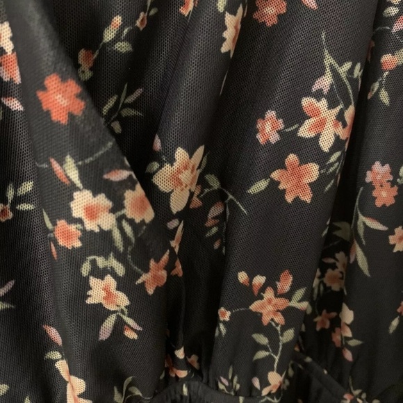 Women’s Maurice’s Plus Size, Floral Dress, Size 4/4x - Picture 2 of 6